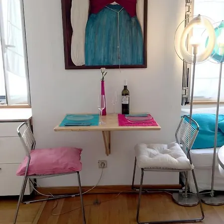 Apartamento No Coracao Do Chiado, Rua Garrett Apartment