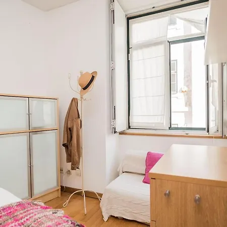 Apartamento No Coração Do Chiado, Rua Garrett Apartamento Lisboa