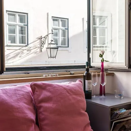 Apartamento No Coração Do Chiado, Rua Garrett Apartamento Lisboa